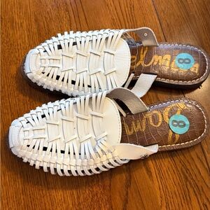 Sam Edelman women’s White Woven Slippers